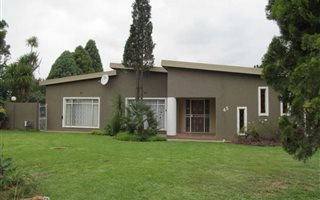 3 Bedroom House in Villiers