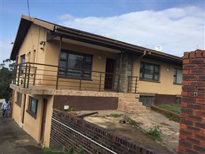 3 Bed House in Umhlatuzana