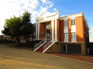600 m² Office Space in Randpark Ridge