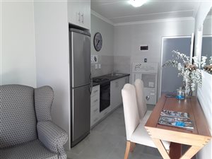 1 Bed Apartment in Klein Parys