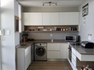 2 Bed Apartment in North Beach