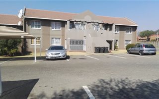 2 Bedroom Apartment in Meyersdal