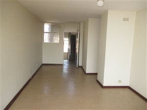 1.5 Bed Apartment in Queenswood