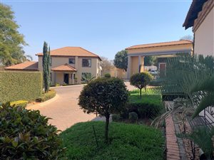 3 Bed Townhouse in Sterrewag