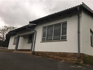 3 Bed House in Umhlatuzana