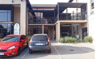 128 m² Commercial space in Tijger Valley and surrounds