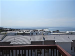 4 Bed Apartment in Signal Hill