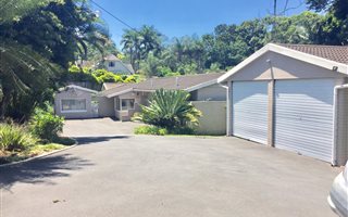 3 Bedroom House in Woodside
