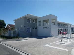 2 Bed Apartment in Parow