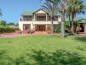 6 Bedroom House in Mt Edgecombe