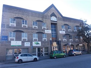 1184 m² Office Space in Richmond Hill