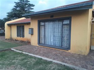 4 Bed House in Krugersrus