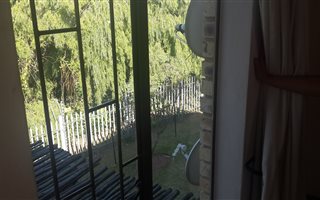 2 Bedroom Apartment in Honeydew