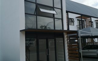 1 Bedroom Apartment in Paardevlei