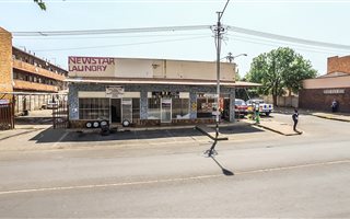 120 m² Commercial space in Primrose