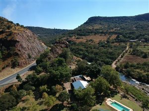 6 ha Farm in Waterval Boven