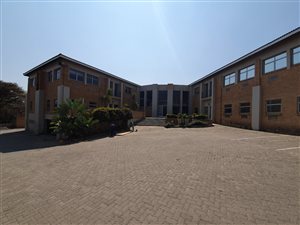Commercial space in Halfway Gardens