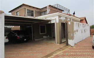 3 Bedroom House in Kagiso