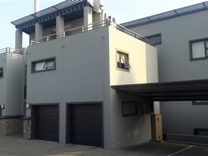 Studio apartment in Morningside Manor