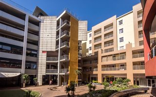 2 Bedroom Apartment in New Town Centre