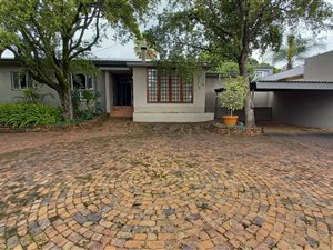 7 Bed House in Colbyn
