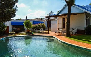 4 Bedroom House in Highway Gardens