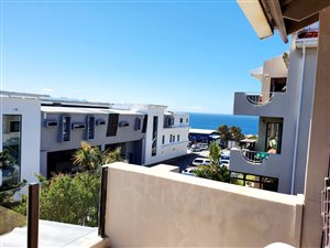 4 Bed Apartment in Signal Hill
