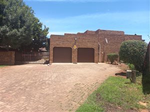 3 Bed House in Bergsig