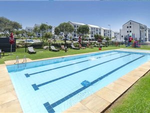 2 Bed Apartment in Greenstone Ridge