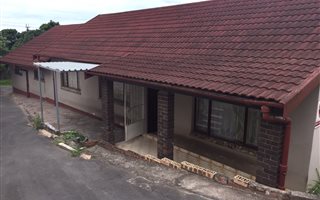 3 Bedroom House in Chatsworth Central
