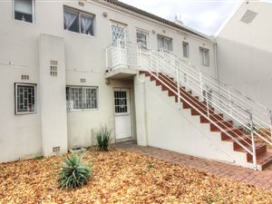 2 Bed Apartment in Paarl