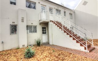 2 Bedroom Apartment in Paarl