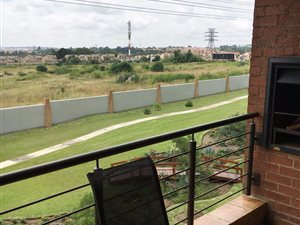 2 Bedroom Apartment in Carlswald North Estate
