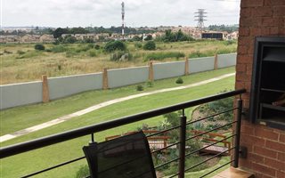 2 Bedroom Apartment in Carlswald North Estate