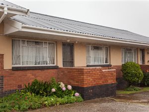 2 Bed Apartment in Newton Park