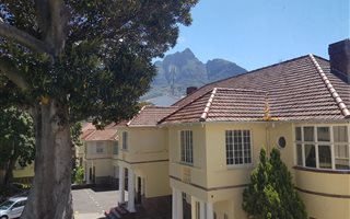 3 Bedroom Apartment in Rondebosch