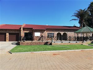 1700 m² Farm in Randfontein