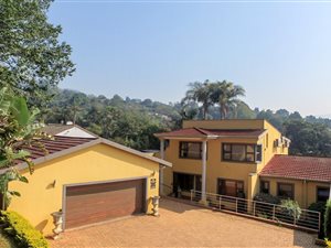 4 Bed House in Montrose