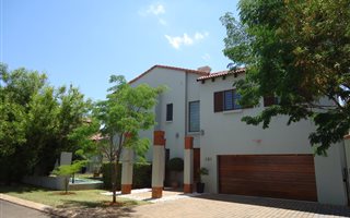 5 Bedroom House in Sterrewag