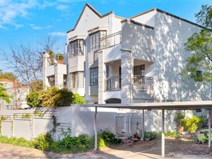 2 Bed Apartment in Craighall