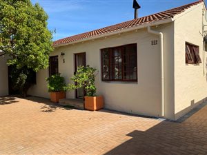 4 Bed House in Edgemead