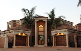 3 Bedroom House in Bartlett