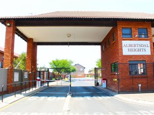 2 Bedroom Townhouse in Albertsdal