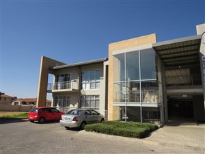 118 m² Office Space in Carlswald Estate