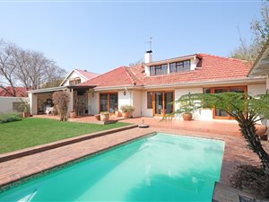 3 Bed House in The Gardens