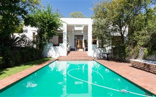 5 Bedroom House in Craighall