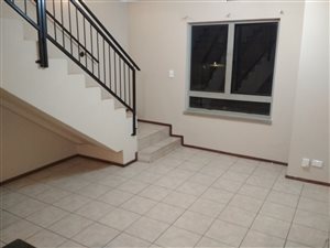 2 Bed Flat in Erand Gardens