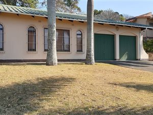 3 Bed House in Sea Park