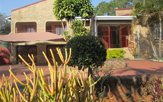 4 Bedroom House in Parkville