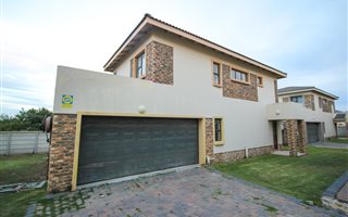 3 Bedroom Townhouse in Amsterdamhoek
